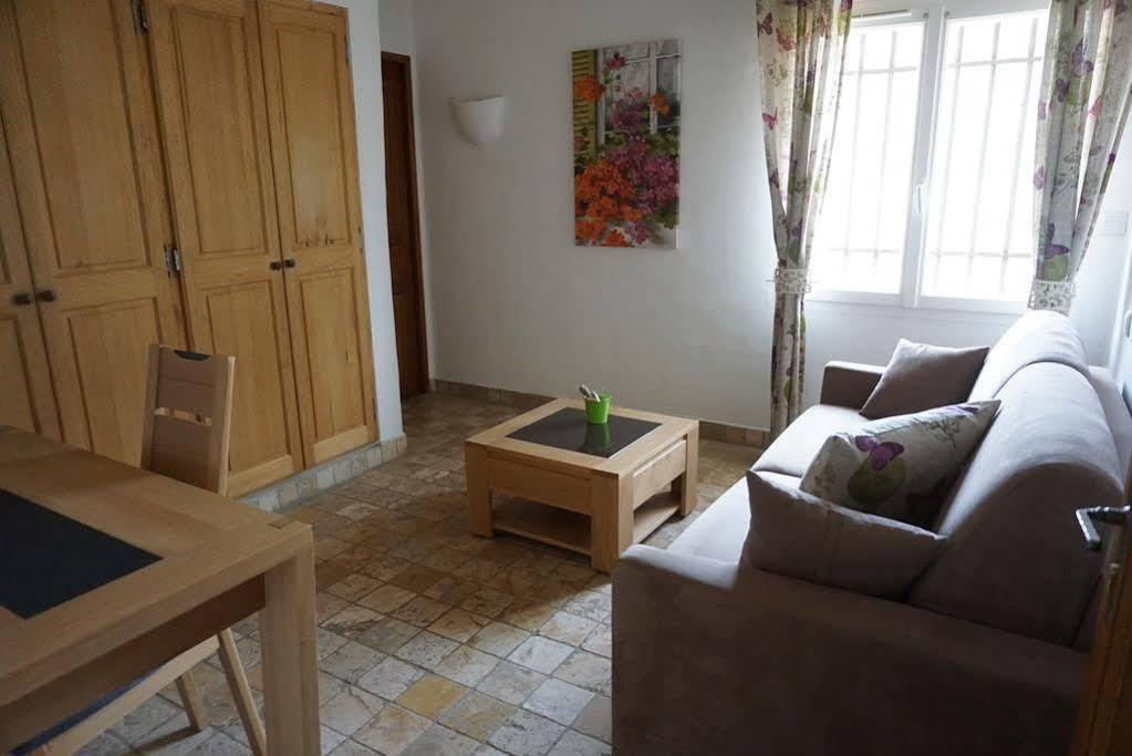 La Buisse Otel Simiane-la-Rotonde Dış mekan fotoğraf
